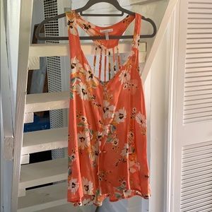 O’Neill tank top💛